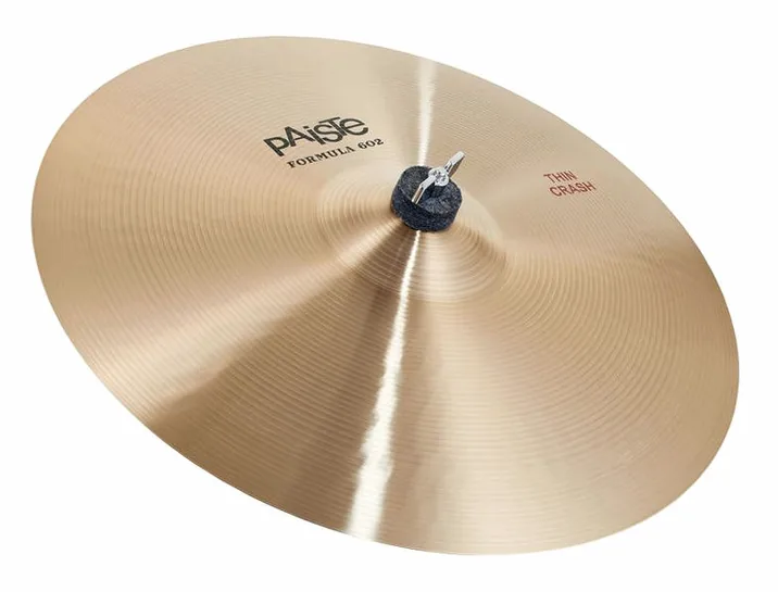 Paiste 16" 602 Thin Crash, su sfondo neutro