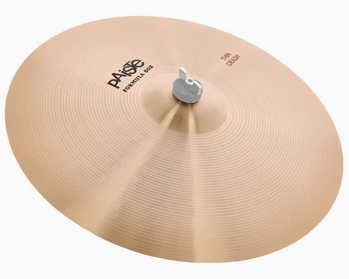 Paiste 17" Thin Crash 602 Series, su sfondo neutro