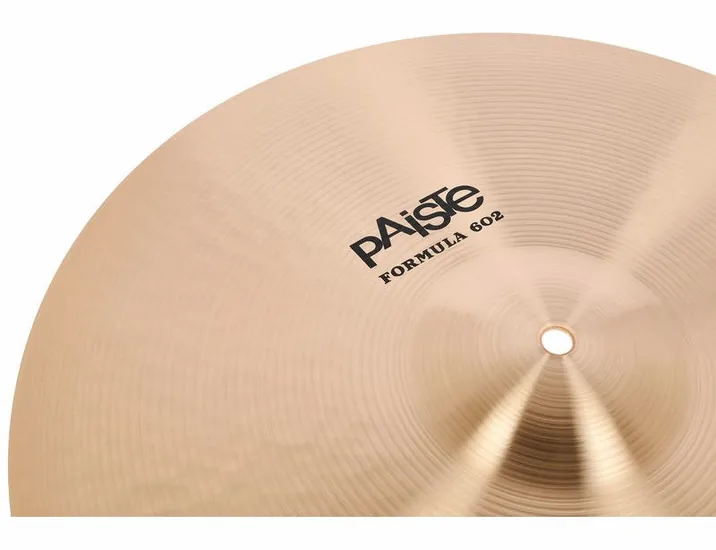 Paiste 18" Thin Crash 602 Series, su sfondo neutro, photo 3
