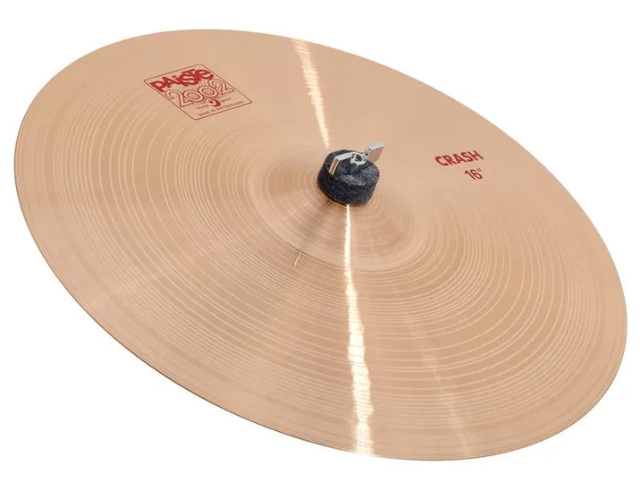 Paiste 2002 Classic 16" Crash, di fronte su sfondo neutro