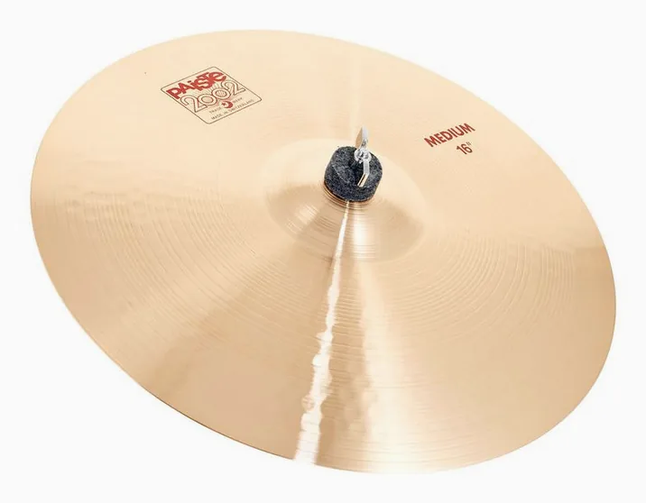 Paiste 2002 Classic 16" Medium Crash, di fronte su sfondo neutro
