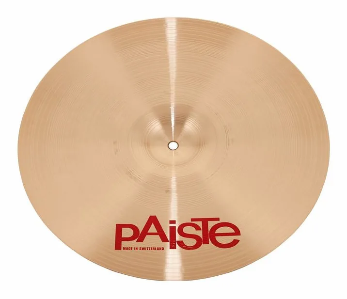 Paiste 2002 Classic 17" Crash, su sfondo neutro, photo 2