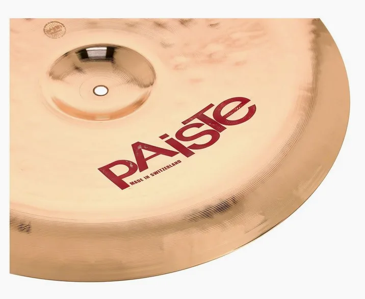 Paiste 2002 Classic 19" Wild China, su sfondo neutro, photo 4
