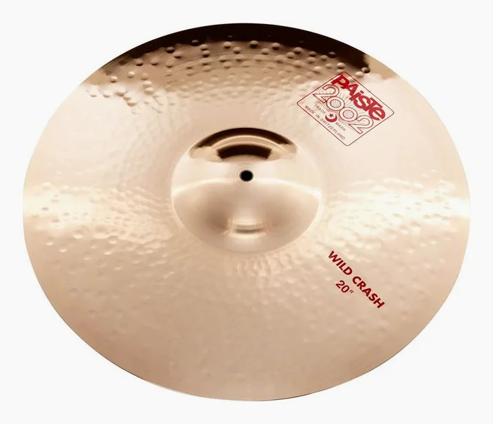 Paiste 2002 Classic 20" Wild Crash, su sfondo neutro