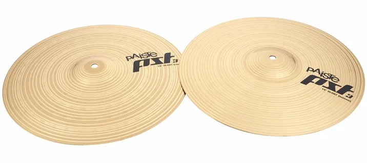Paiste PST3 14" Hi-Hat, su sfondo neutro