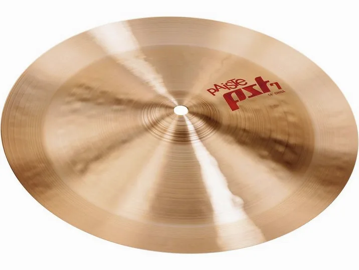 Paiste PST7 14" China, su sfondo neutro