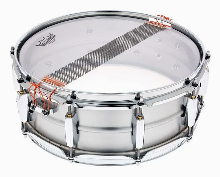Pearl 14"x05" Sensitone Aluminium, vista di tre quarti, photo 4