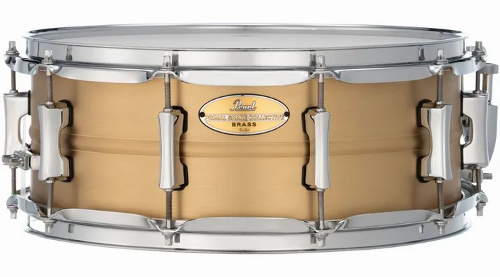 Pearl 14"x5,5" Primal Col. Brass SD, su sfondo neutro