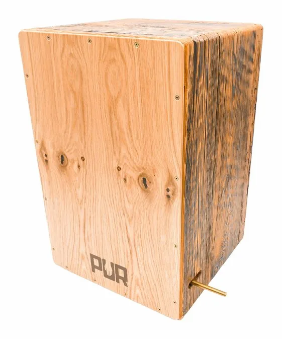 PUR 15th Anniv. Edition Old Oak, dettaglio frontale