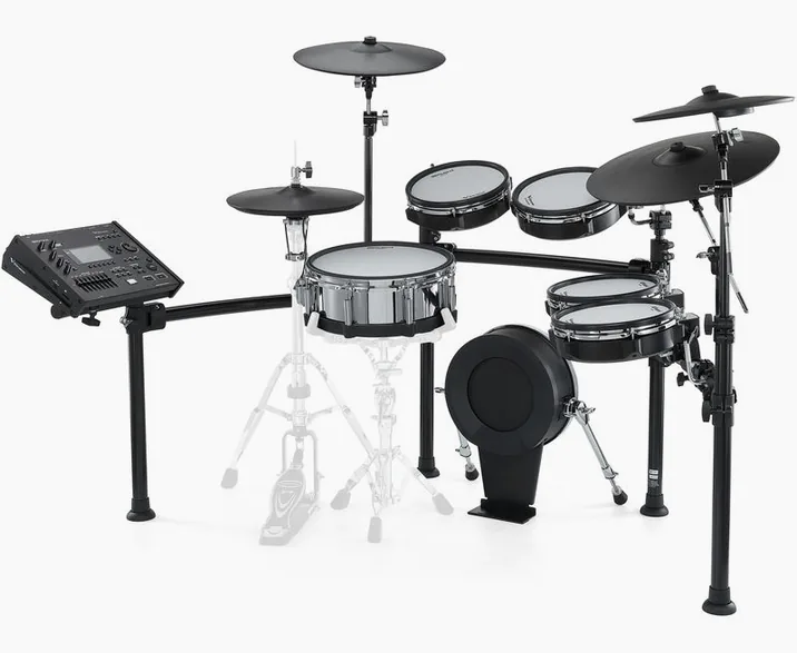 Roland TD713 V-Drums Kit, su sfondo neutro