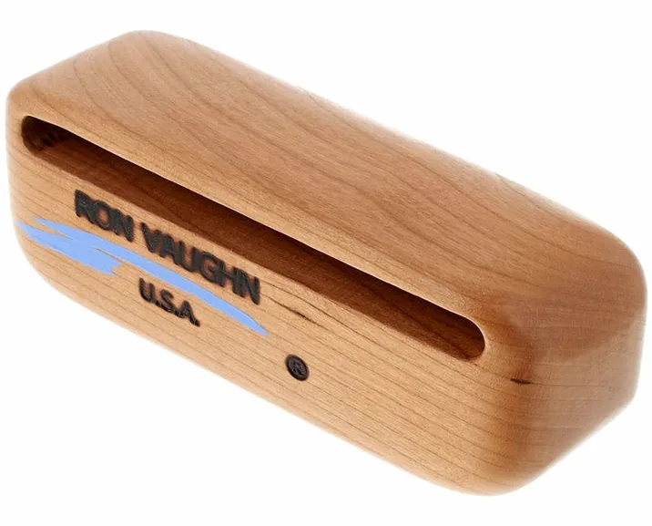 Ron Vaughn W-1.4 Piccolo Wood Block G6, su sfondo neutro