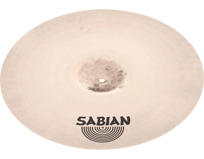 Sabian 17" HHX Evolution Crash, dettaglio ravvicinato, photo 2