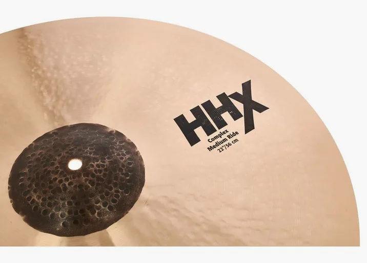 Sabian 22" HHX Complex Medium Ride, su sfondo neutro, photo 3