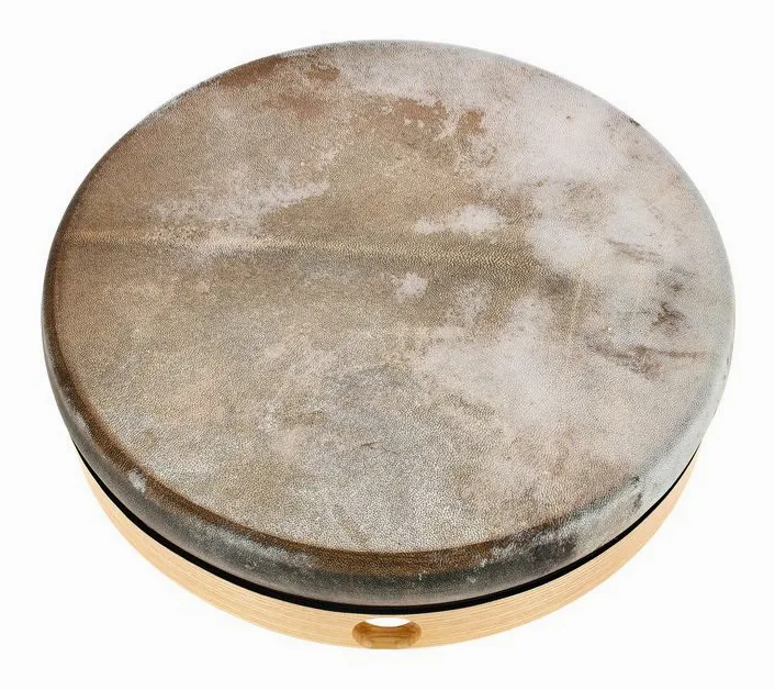 Sela 16" Frame Drum, su sfondo neutro