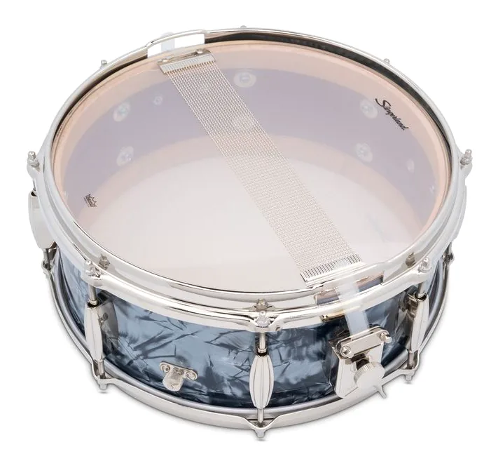 Slingerland 14"x5.5" Radio King Snare BDP, su sfondo neutro, photo 4