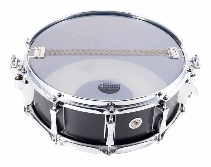 Sonor 14"x5,25" Signature G.Harrison, vista di tre quarti, photo 4