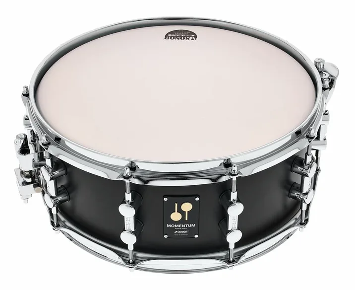 Sonor 14"x5.75" MOM. Snare Maple GTB, su sfondo neutro