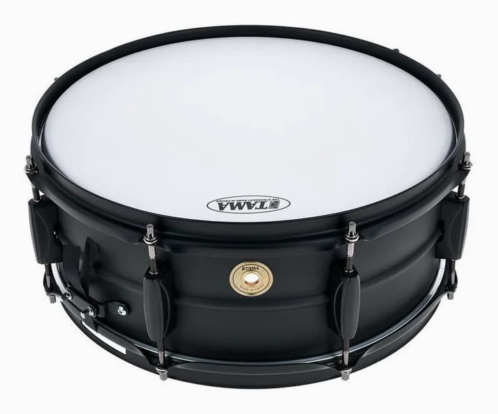Tama 14"x5,5" Metalworks Bl. Steel, di fronte su sfondo neutro