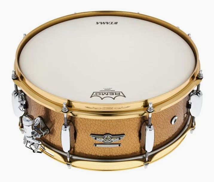 Tama 14"x5,5" Star Reserve Brass, su sfondo neutro