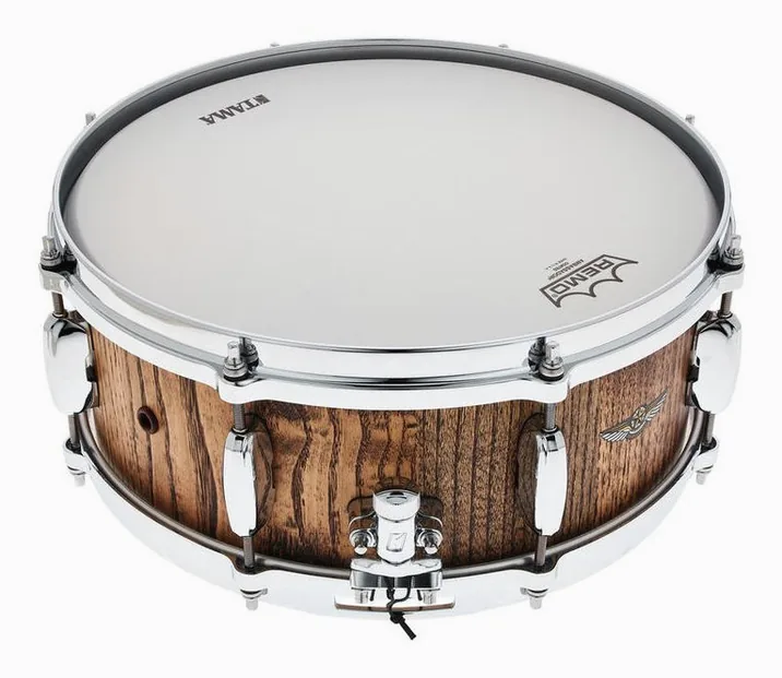 Tama 14"x5,5" Star Walnut Snare RSC, su sfondo neutro, photo 2