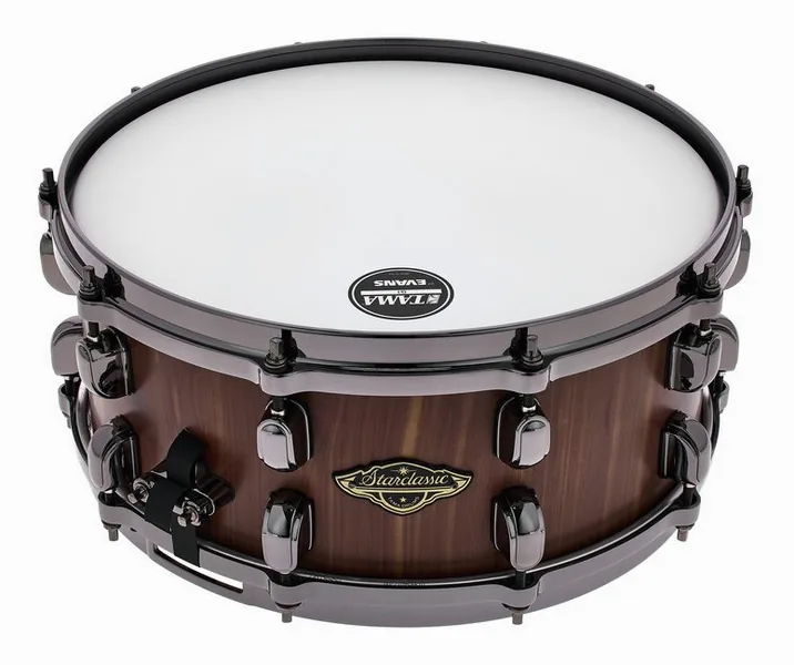 Tama 14"x6" Starcl. Walnut/B. MBC, su sfondo neutro