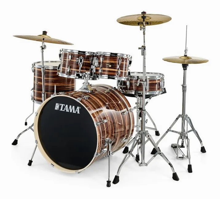 Tama Imperialstar 22" 5pcs -CTW, di fronte su sfondo neutro