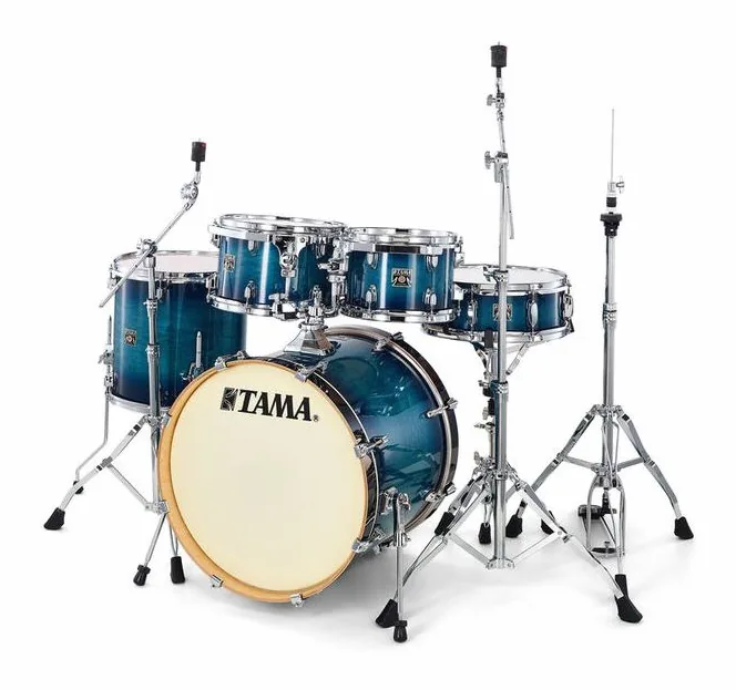 Tama Superstar Classic Kit 20 BAB, di fronte su sfondo neutro