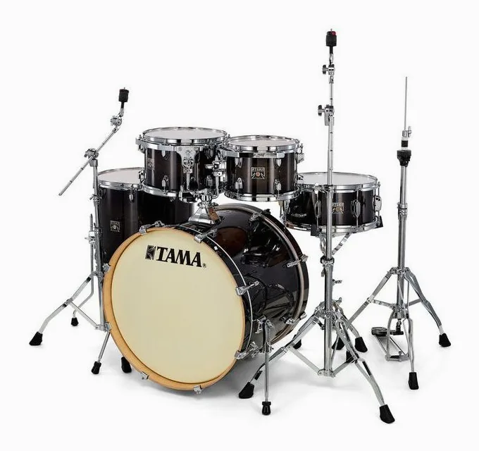 Tama Superstar Classic Kit 22 TPB, di fronte su sfondo neutro