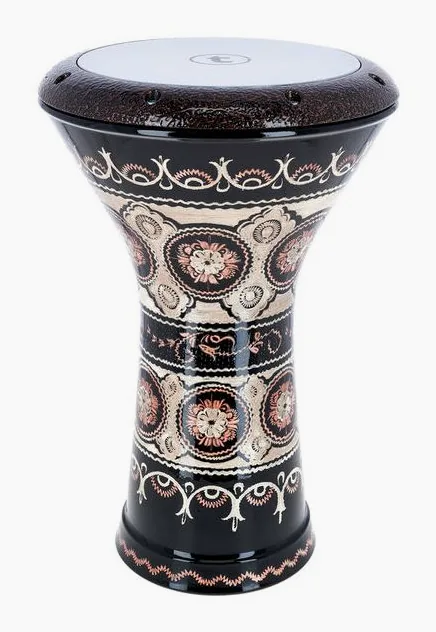Thomann 8,5" Engraved Copper Doumbek, su sfondo neutro