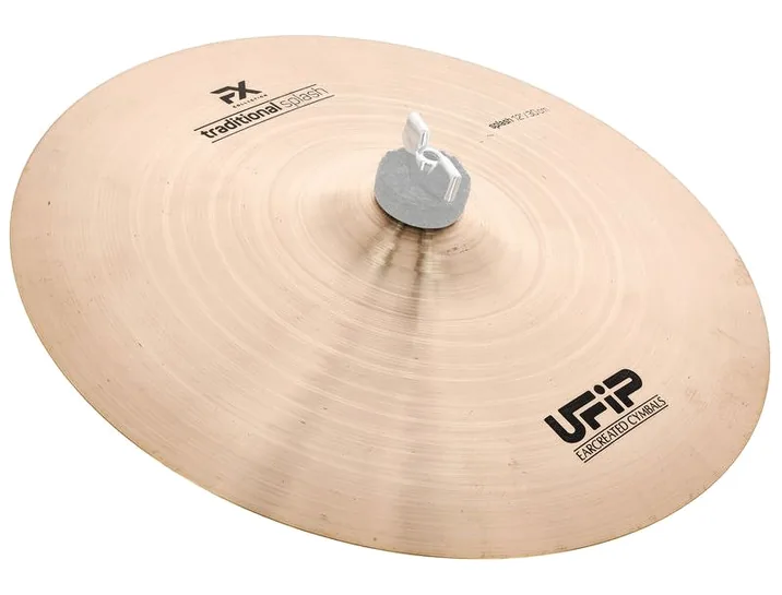 Ufip 12" FX Traditional Spl. Medium, di fronte su sfondo neutro