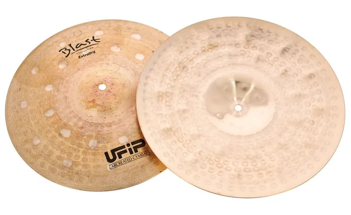 Ufip 14" Blast Extra Dry Hi-Hat, vista di tre quarti, photo 3