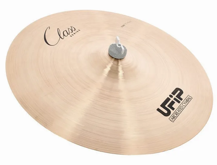 Ufip 17" Class Series Crash Light, di fronte su sfondo neutro