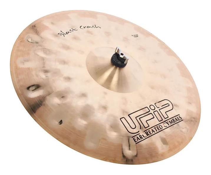 Ufip 18" Blast Series Crash, vista frontale