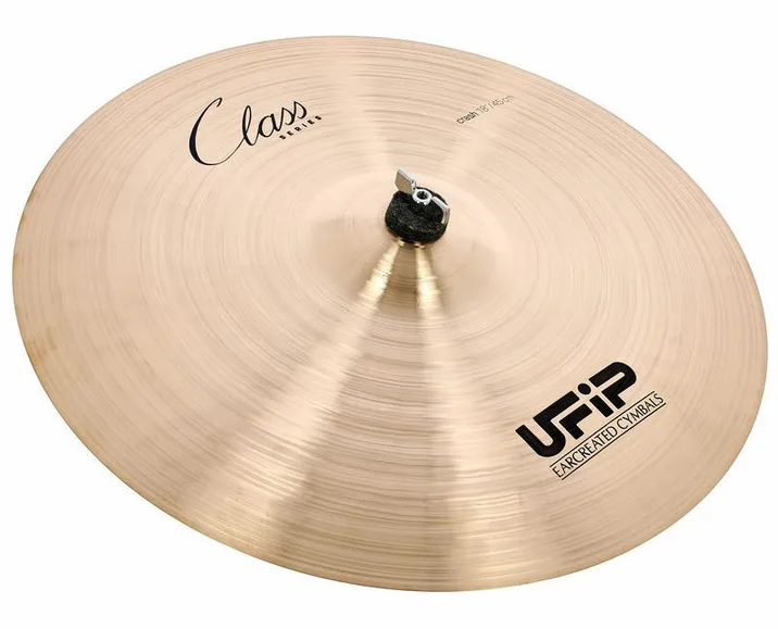 Ufip 18" Class Series Crash Medium, di fronte su sfondo neutro