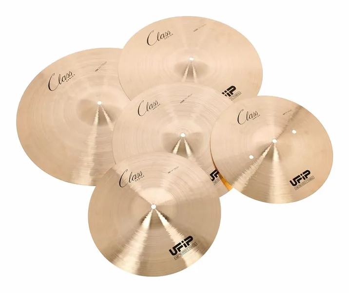 Ufip Class Series Full Pack, di fronte su sfondo neutro