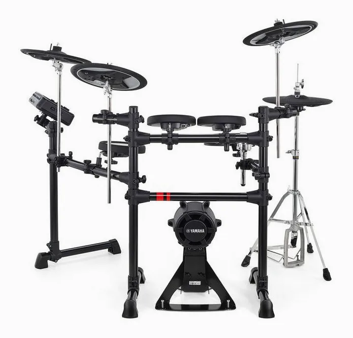 Yamaha DTX6K3-X E-Drum Set, su sfondo neutro, photo 4