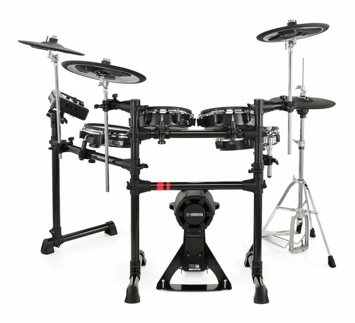 Yamaha DTX6K5-M E-Drum Set, su sfondo neutro, photo 4