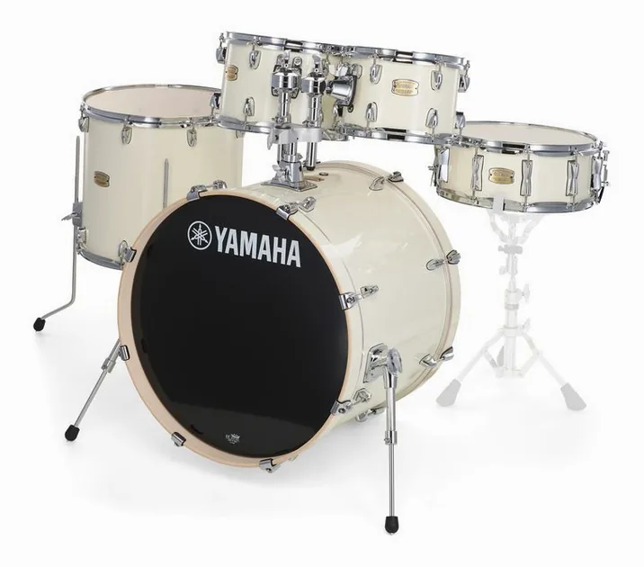 Yamaha Stage Custom Standard CLW, di fronte su sfondo neutro