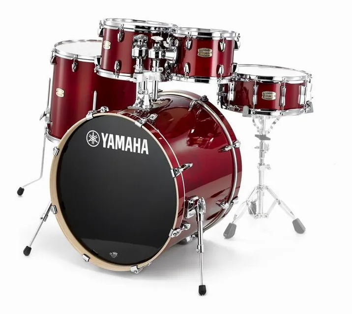 Yamaha Stage Custom Standard -CR, vista frontale