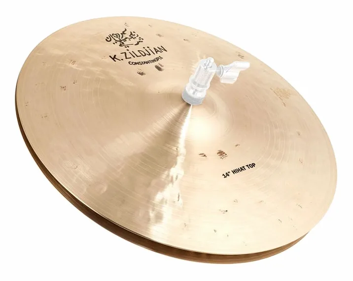 Zildjian 14" K' Constantinople Hi-Hat, di fronte su sfondo neutro