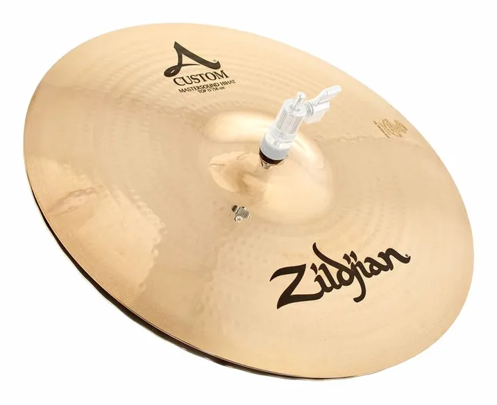Zildjian 15" A-Custom Mastersound Hi-Ha, su sfondo neutro