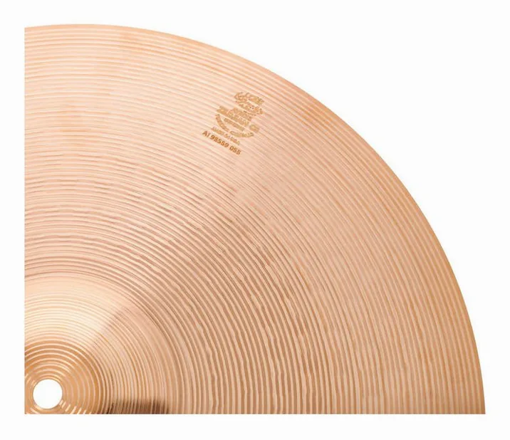 Zildjian 16" I Family Crash medium-thin, su sfondo neutro, photo 4