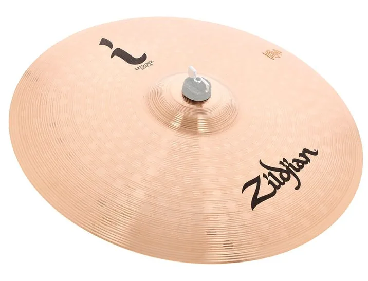 Zildjian 18" I Family Crash Ride, di fronte su sfondo neutro