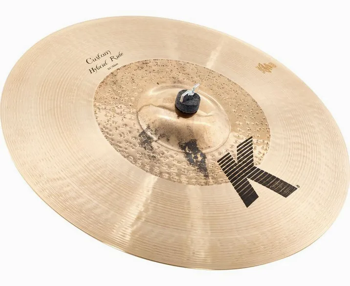 Zildjian 21" K-Custom Hybrid Ride, su sfondo neutro