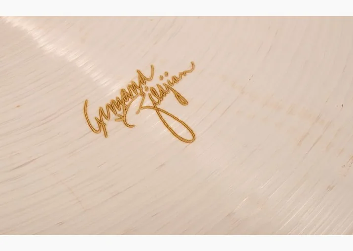 Zildjian 22" K Constantinople Low Ride, su sfondo neutro, photo 3