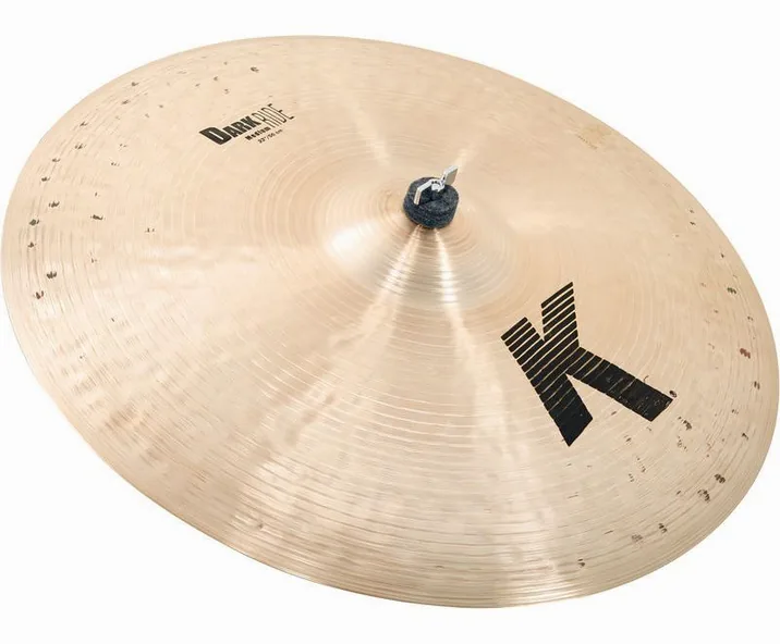 Zildjian 22" K-Series Dark Medium Ride, di fronte su sfondo neutro