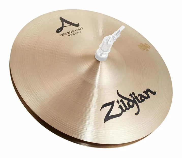Zildjian 13" A-Series New Beat Hi-Hat, su sfondo neutro