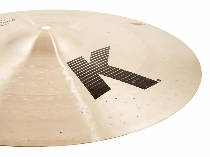 Zildjian 18" K-Custom Dark Crash, vista frontale, photo 3