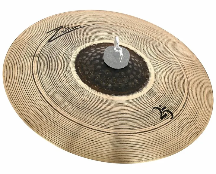 Zultan 12" Splash 25, vista frontale
