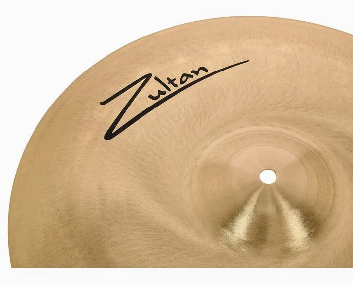 Zultan 16" Aja Blaze Crash, su sfondo neutro, photo 4